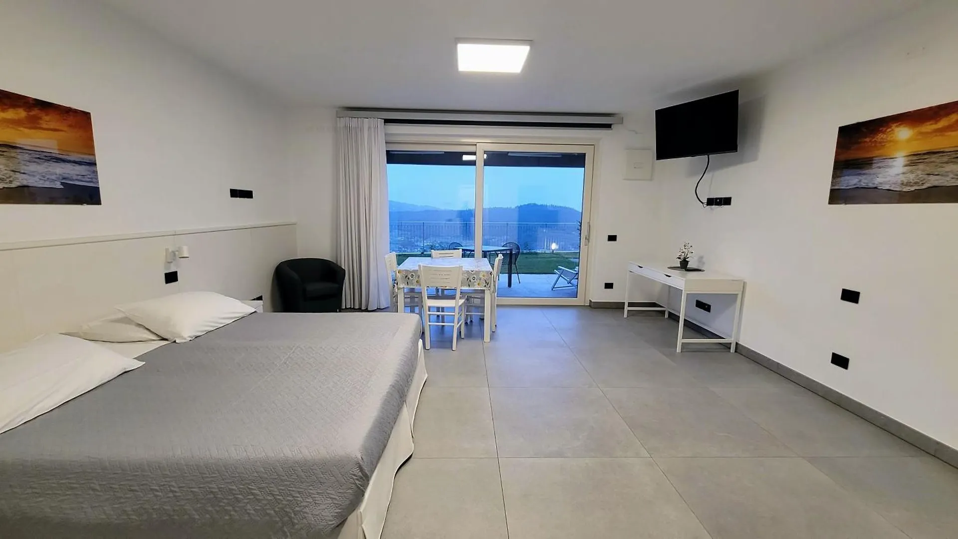 Appartamenti Annachiara Costermano Aparthotel